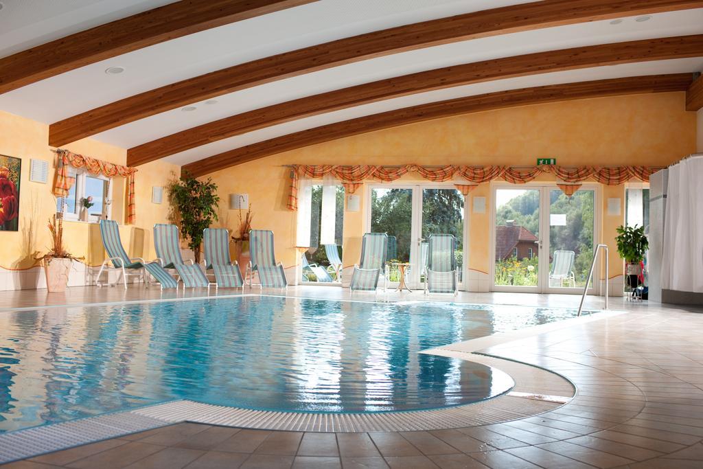 Hotel Moenichwalderhof Monichwald Extérieur photo